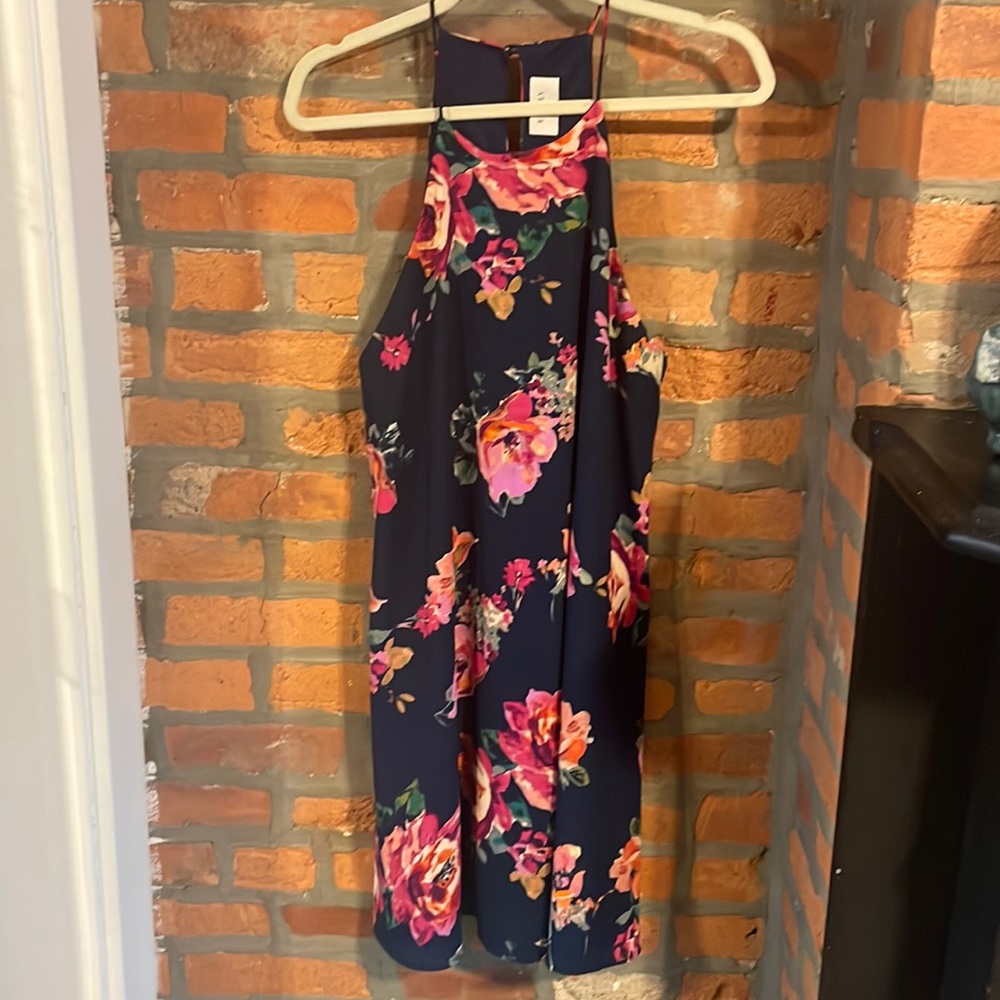 Everly Navy Floral Dress Size Large